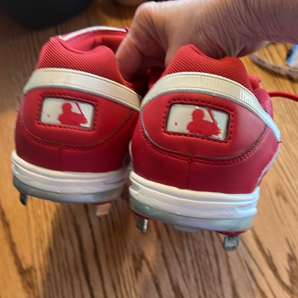 Men’s Reebok baseball shoe/cleat 12 - Picture 2 of 6